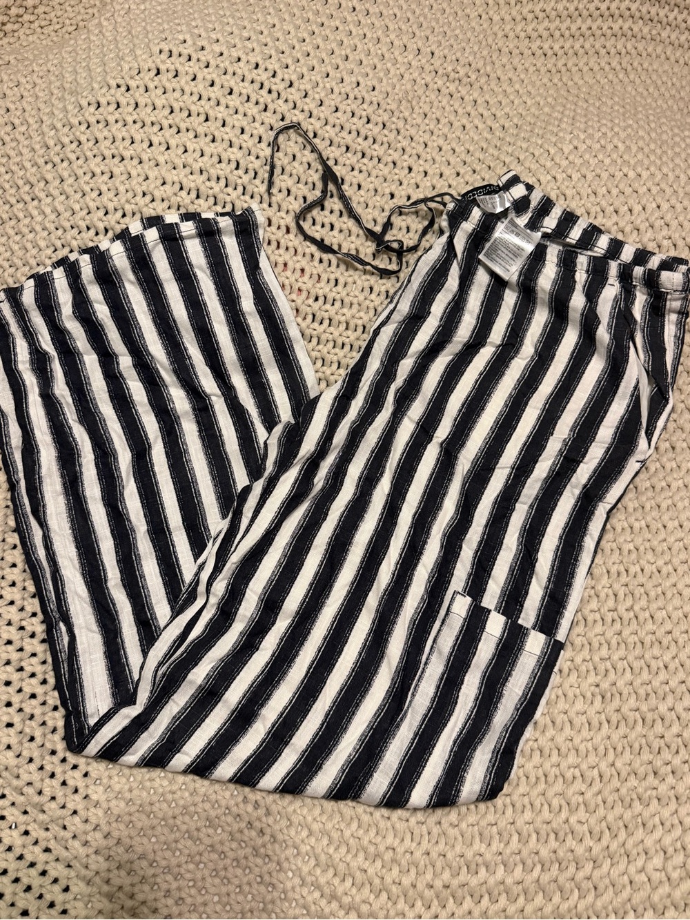 H&M Black & White Vertical Striped Drawstring Pants